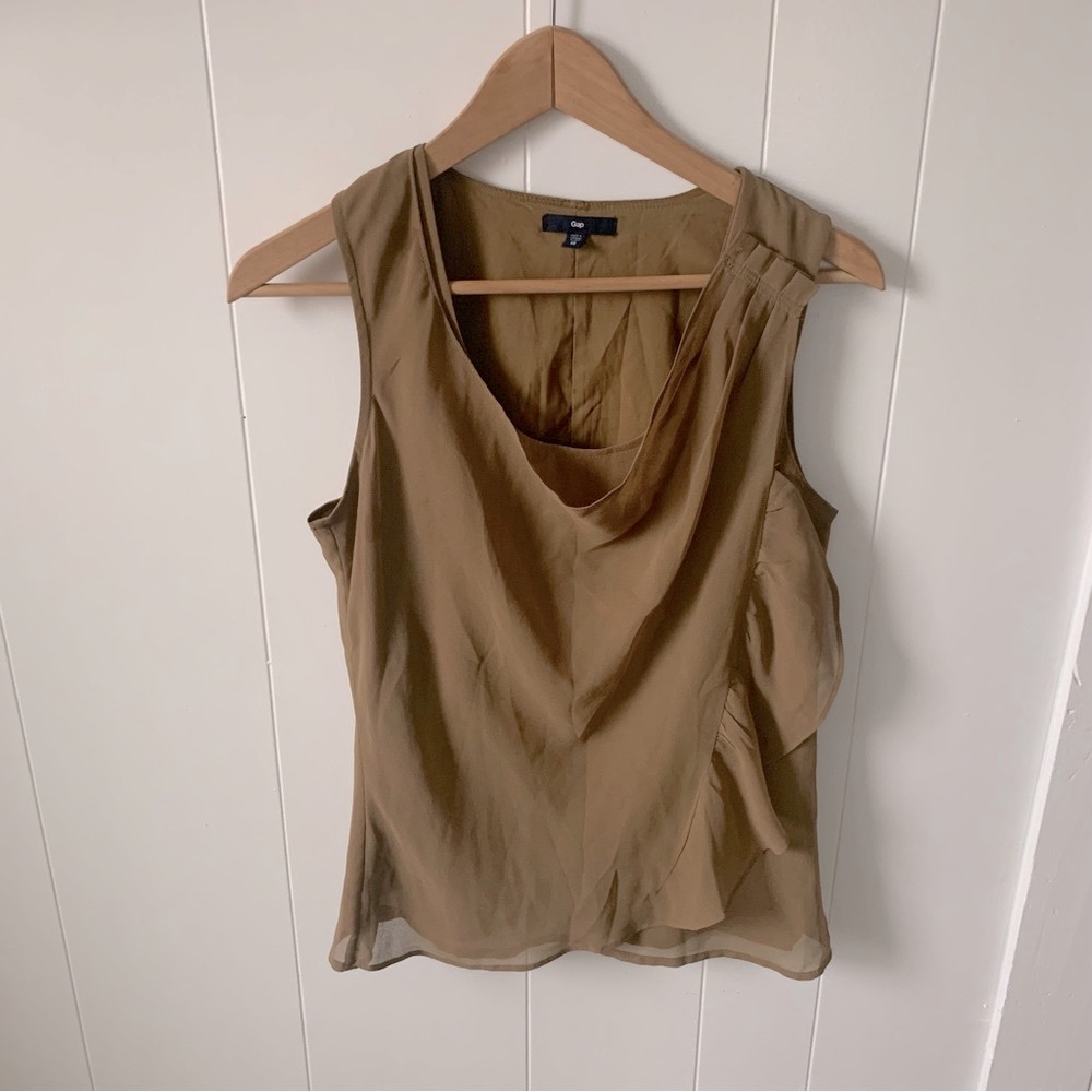 GAP Blouse ruffles sleeveless beige yellow Size XS